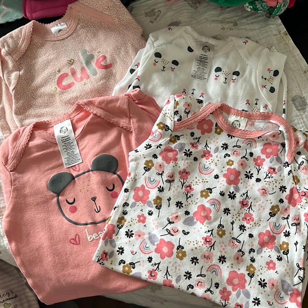 Girls 0-6mo night gowns